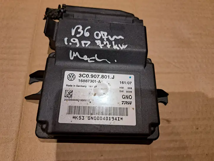 Volkswagen PASSAT B6 (2005 - 2010) 3C0907801J Прочие блоки управления — фото 1