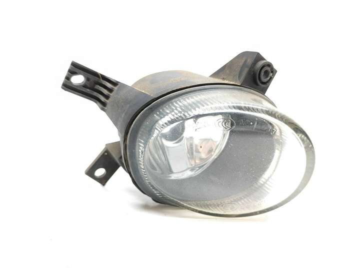 Audi A4 (2004 - 2009)  89210614 Передняя противотуманная фара
