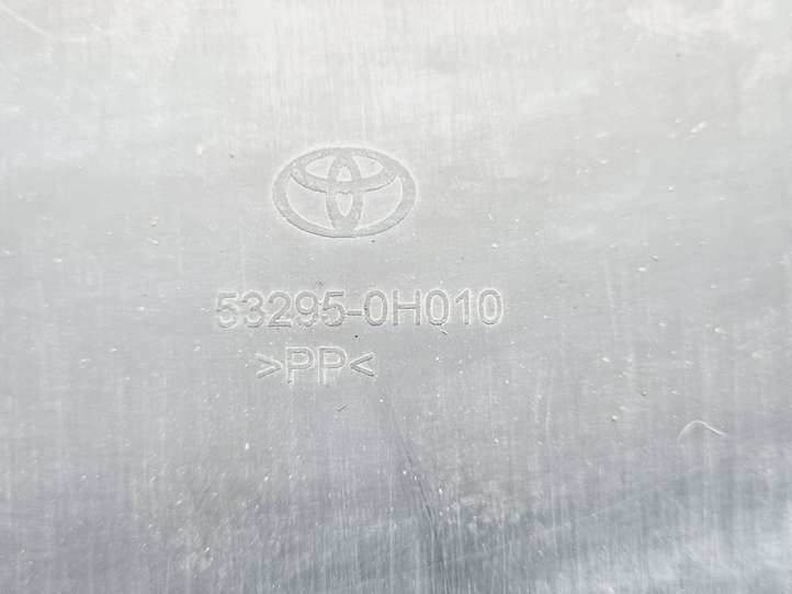 Toyota Aygo (2014 - 2018)  532950H010 Устройство (устройства) для отвода воздуха