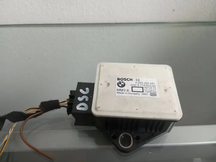 BMW 5 E60 E61 (2004 - 2010) 6774602 Блок управления ESP — фото 1