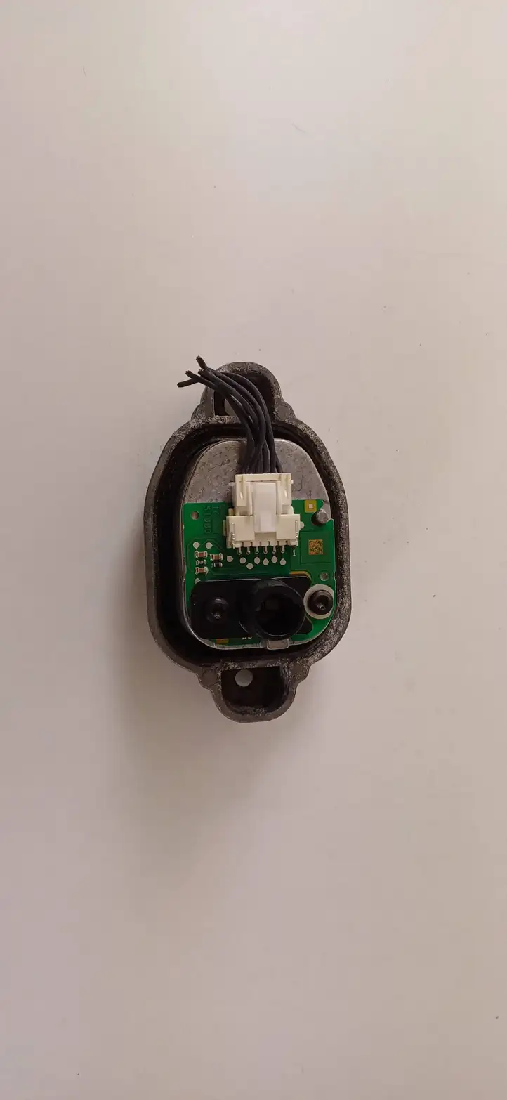 BMW 3 F30 F35 F31 (2012 - 2018) 20248400 LED модуль контроля — фото 6