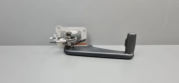 Mini Cooper Countryman R60 (2010 - 2016) 980373509 Механизм ручного тормоза (в салоне) — фото 3