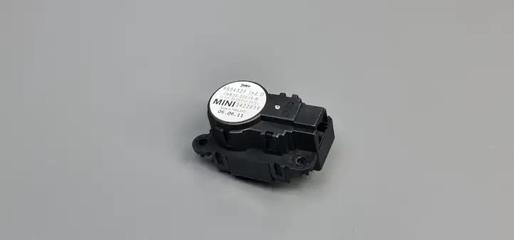 Mini Cooper Countryman R60 (2010 - 2016) 990432F Двигатель задвижки потока воздуха — фото 1