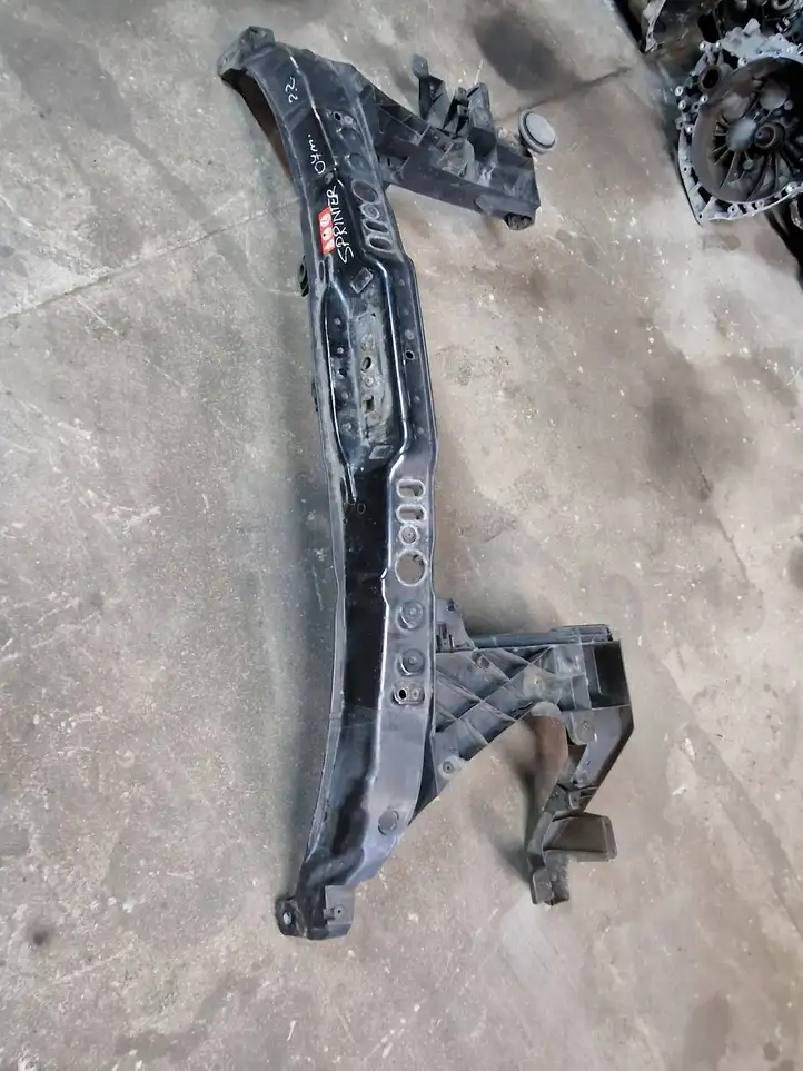 Mercedes-Benz Sprinter W906 (2006 - 2018) A9068800003 Кронштейн панели радиатора — фото 3