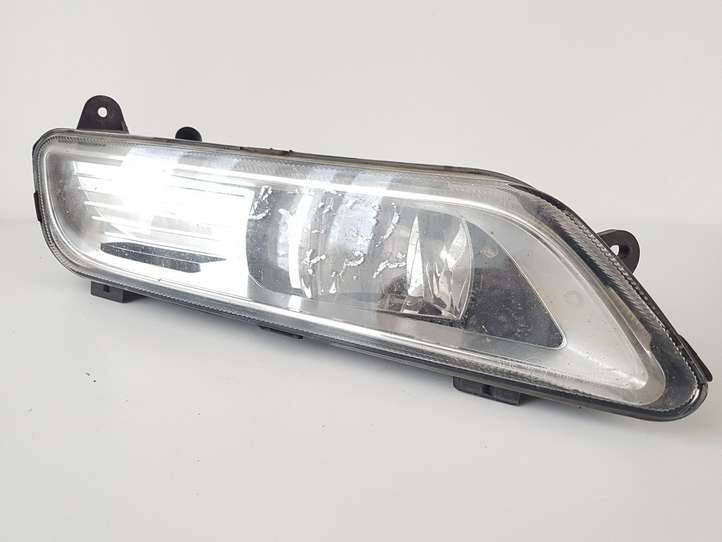 Volkswagen PASSAT B7 (2011 - 2014)  176623 Передняя противотуманная фара