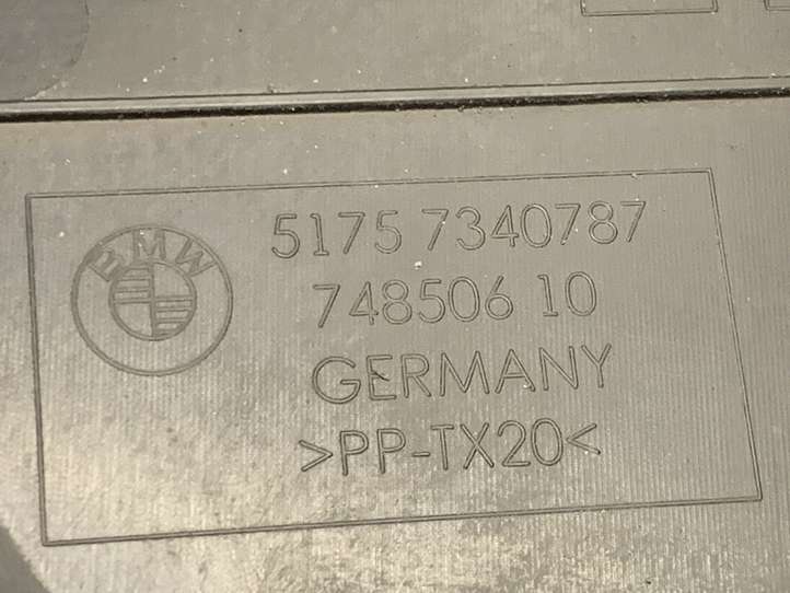 BMW 5 G30 G31 (2016 - )  7340787 Защита дна задней ходовой части