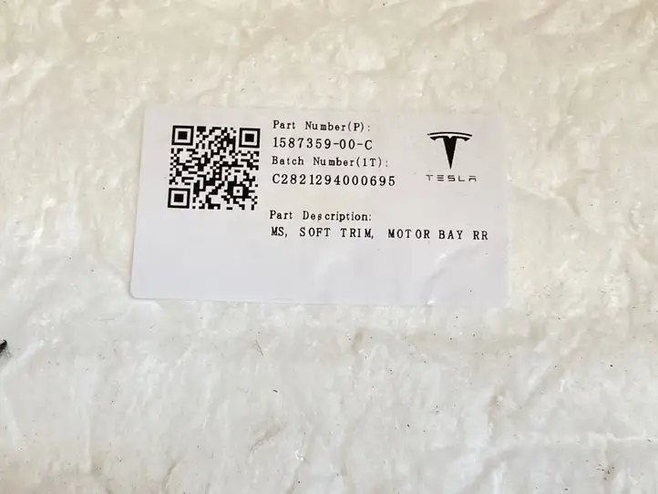Tesla Model S (2021 - ) 158735900C Прочая отделка багажника — фото 2