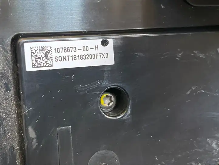 Tesla Model 3 (2017 - 2023) 107867300H Модуль комфорта — фото 4