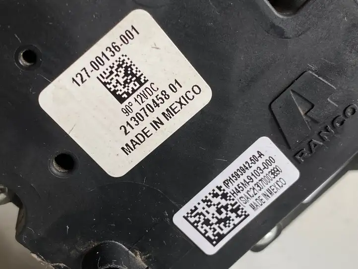 Tesla Model S (2021 - ) 159394250A Прочие детали кондиционера — фото 4
