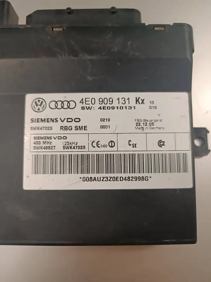 Audi A8 S8 D3 4E (2005 - 2007) 4E0909131Kx Блок бесключевого доступа — фото 5