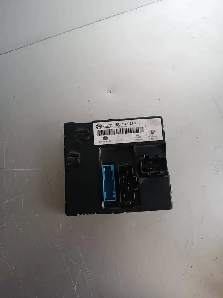 Audi A8 S8 D3 4E (2005 - 2007) 4E0907289 Модуль комфорта — фото 4
