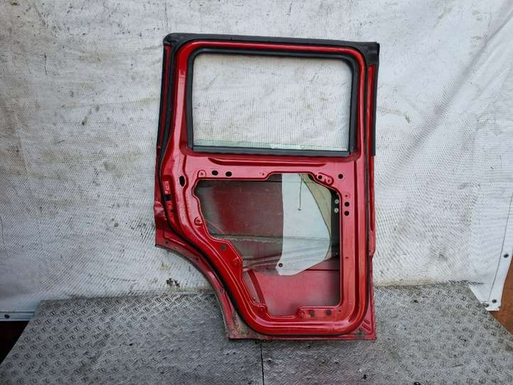 Dodge Nitro (2006 - 2011)  5288089AB Задняя дверь