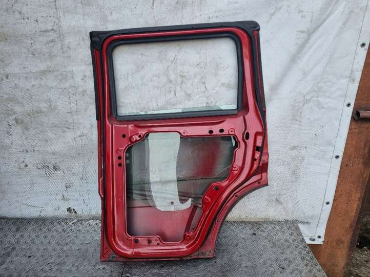 Dodge Nitro (2006 - 2011)  5288089AB Задняя дверь