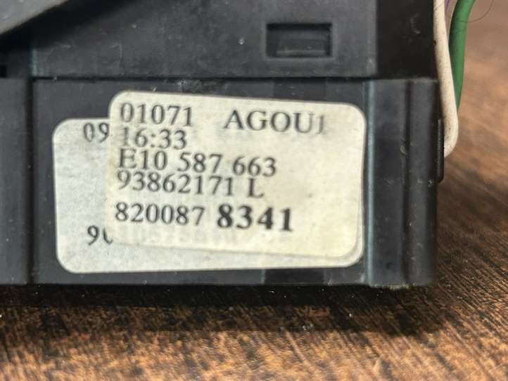 Renault Trafic II (X83) (2002 - 2014)  8200878341 Комплект ручек