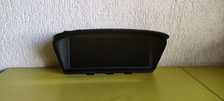 BMW 5 E60 E61 (2004 - 2010)  9151978 Экран/ дисплей / маленький экран