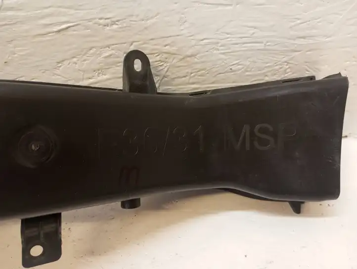 BMW 3 F30 F35 F31 (2012 - 2018) 51748054229 Дефлектор воздуха — фото 2