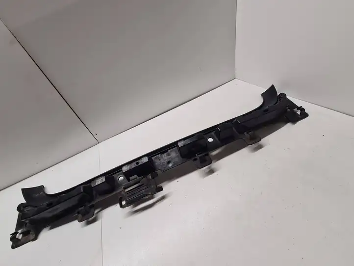 BMW 3 E90 E91 (2005 - 2012) 7058522 Кронштейн заднего бампера — фото 1