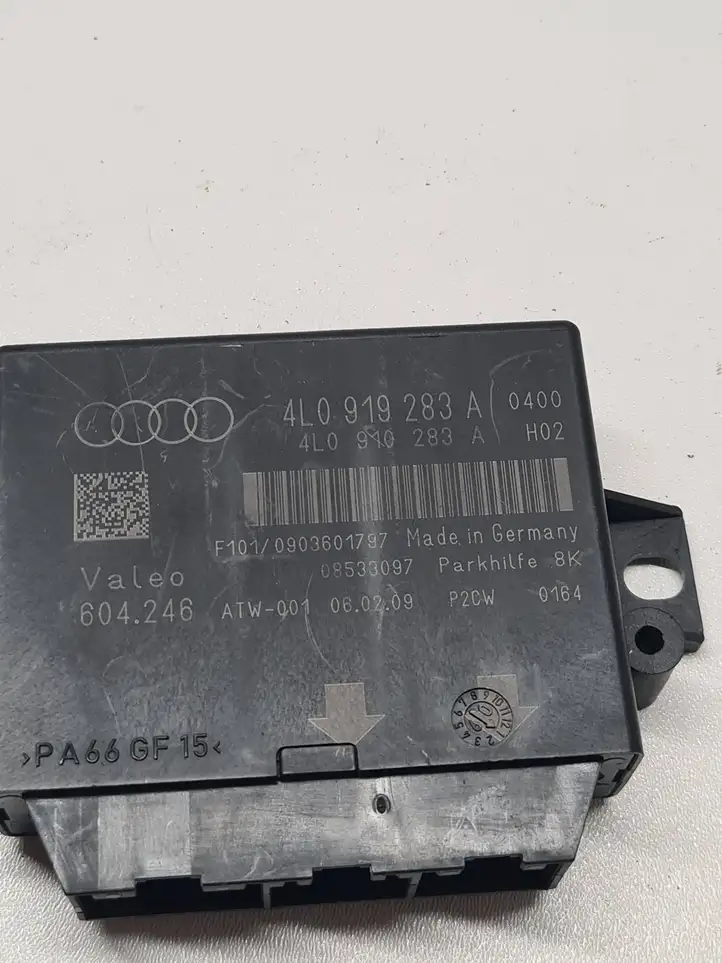 Audi A6 S6 C6 4F (2008 - 2011) 4L0919283A Блок управления парктрониками — фото 3