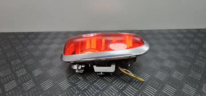 Mini Cooper Countryman R60 (2010 - 2016) 9808153 Стекло заднего фонаря — фото 4