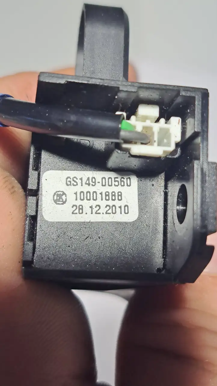 Subaru Outback (2009 - 2014) GS14900560 Кнопки на рулевом колесе — фото 4