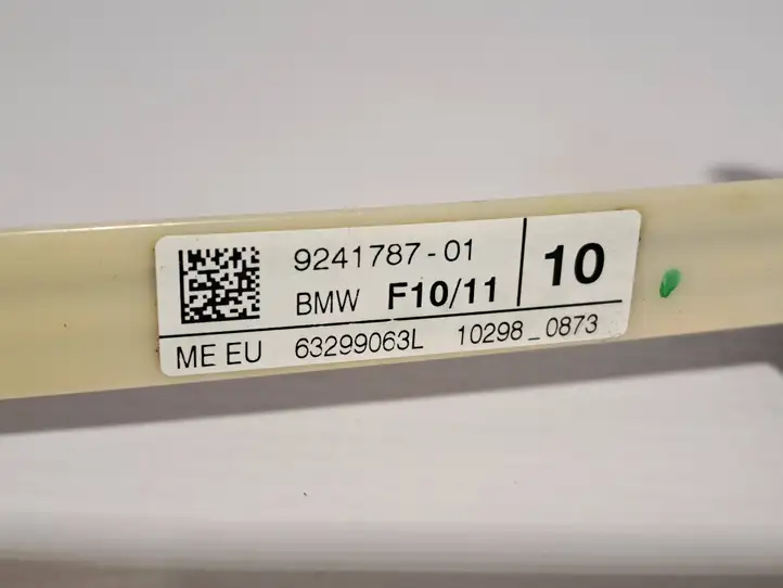 BMW 5 F10 F11 (2009 - 2016) 63299063L Датчик удара SRS — фото 4