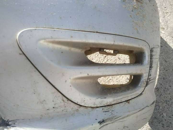 Subaru Legacy (2003 - 2009)   Нижняя решётка (из трех частей)