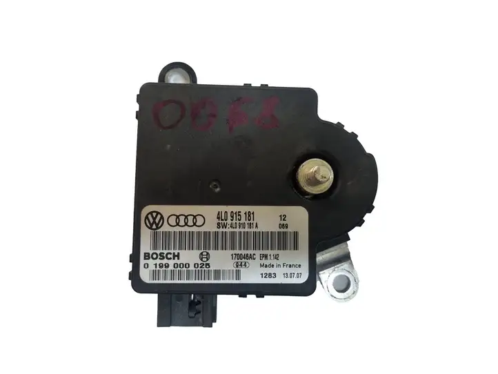 Audi Q7 4L (2005 - 2009) 4L0915181 Блок управления аккумулятором — фото 2
