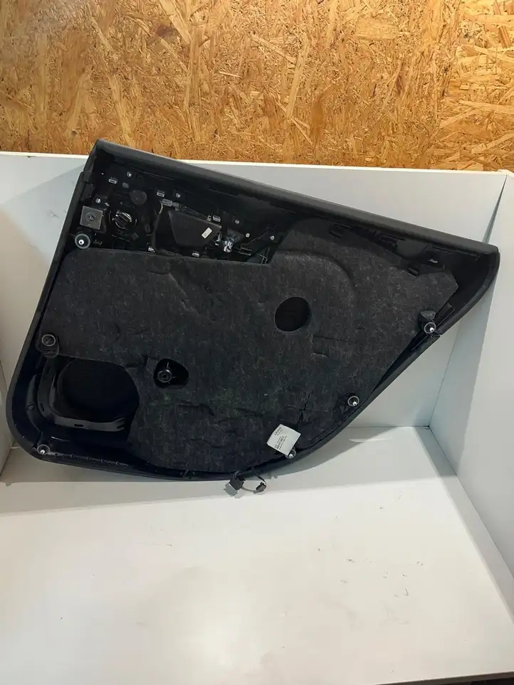 Audi A7 S7 4G (2014 - 2018) 4G8867221 Обшивка задней двери — фото 4