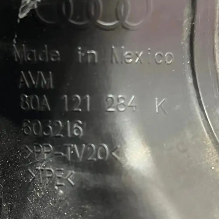 Audi Q5 SQ5 (2017 - ) 80A121284K Дефлектор воздуха — фото 2