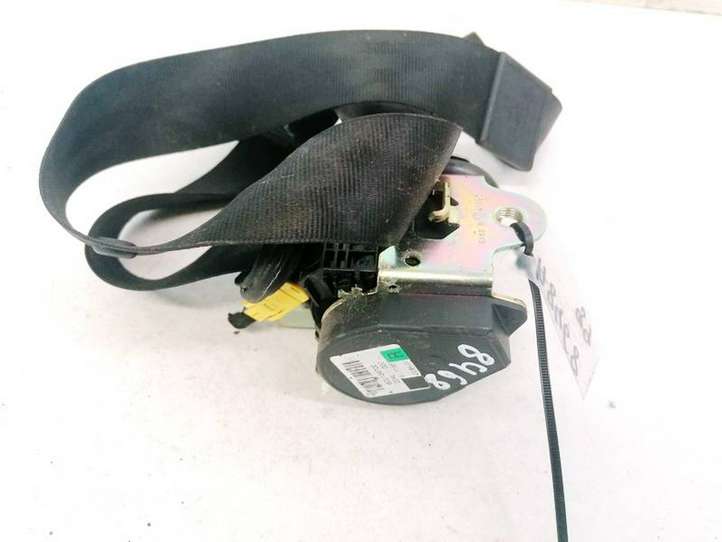 Audi A3/S3 8P (2003 - 2005)  8P3857706B Передний ремень безопасности