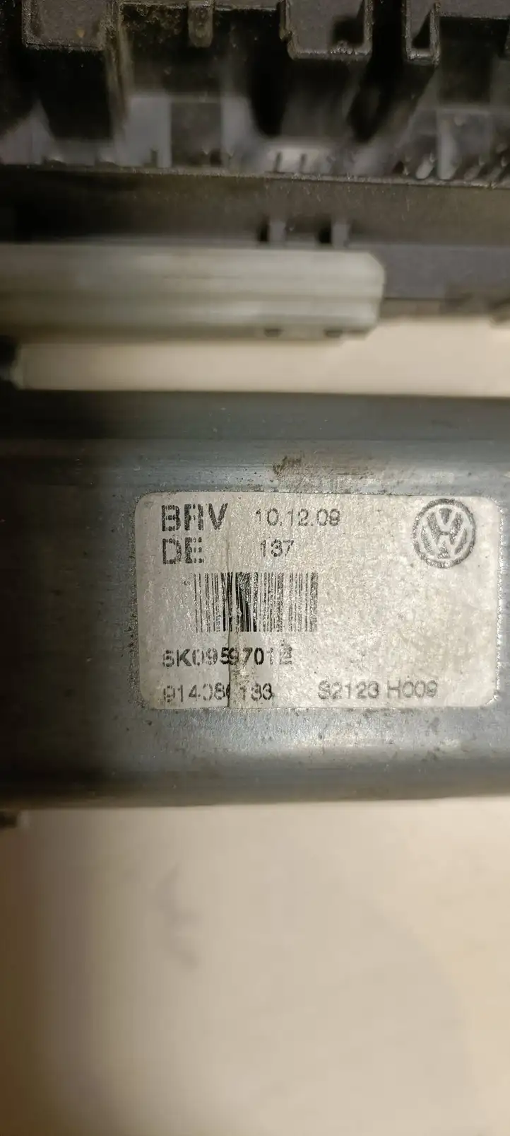 Volkswagen Golf VI (2009 - 2013) 5K0959793A Стеклоподъемник передней двери — фото 3