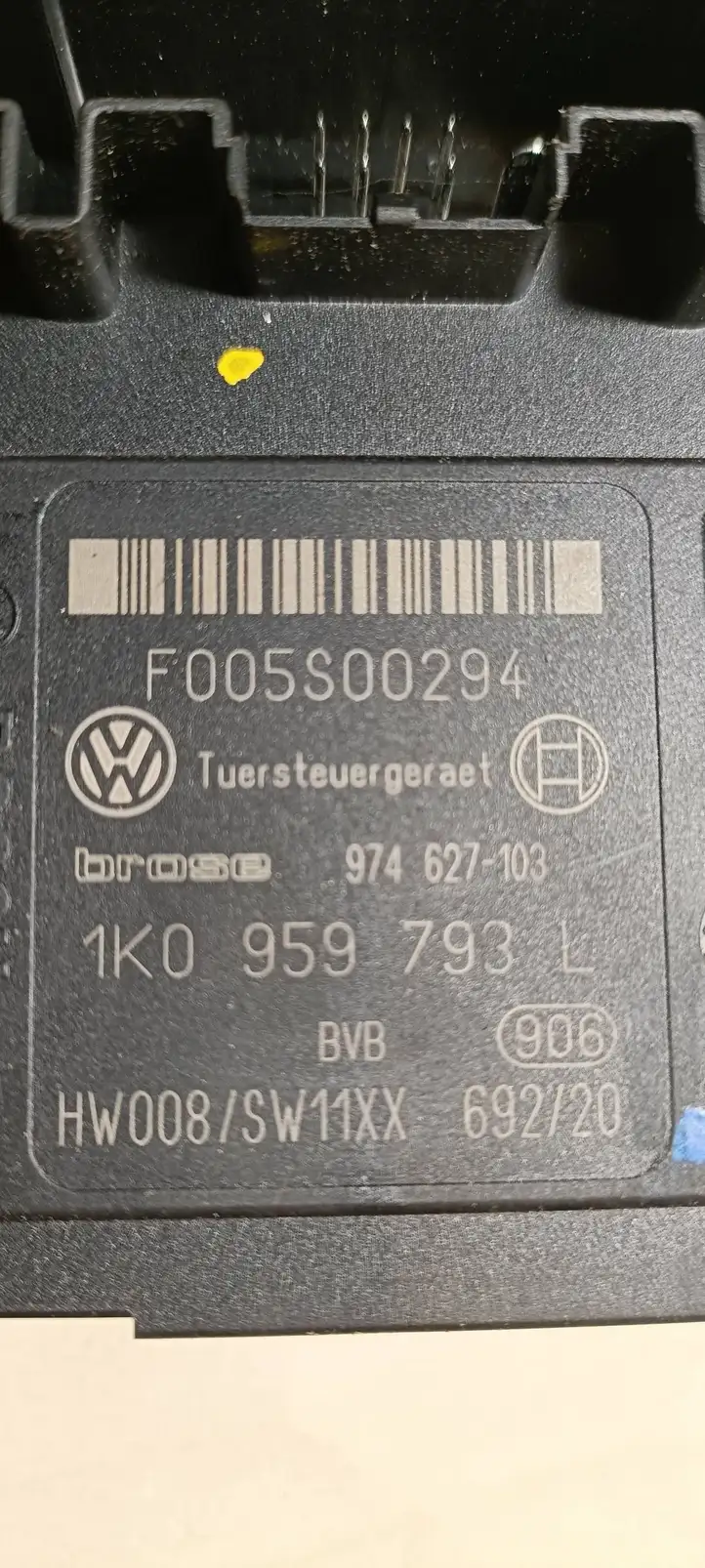 Volkswagen PASSAT B6 (2005 - 2010) 1K0959793L Мотор стеклоподъемника передний — фото 4