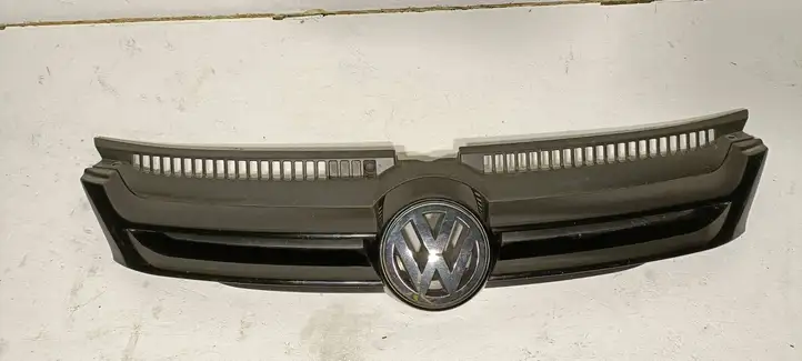Volkswagen Golf Plus (2004 - 2008) 5M0853655A Передняя решетка — фото 2