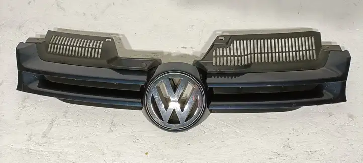 Volkswagen Golf V (2003 - 2009) 1K0853655A Верхняя решетка радиатора — фото 3