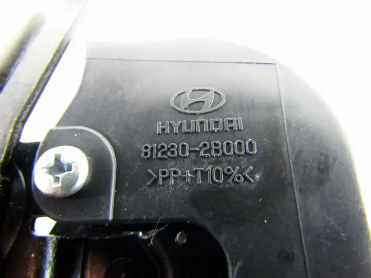 Hyundai Santa Fe (2005 - 2009) Замок крышки багажника — фото 1
