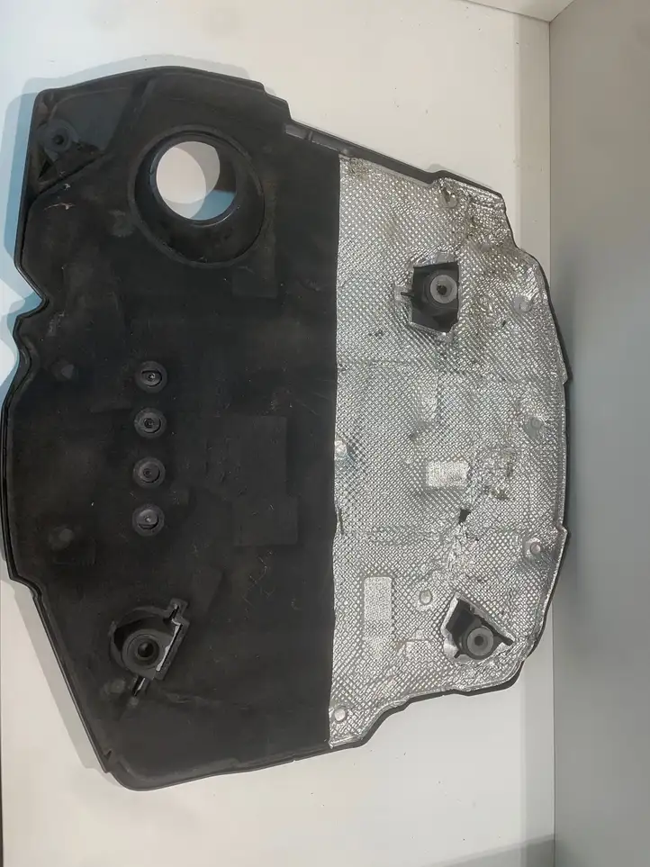 Audi A4 S4 B9 (2015 - 2019) 059103925CL Крышка двигателя декоративная — фото 3