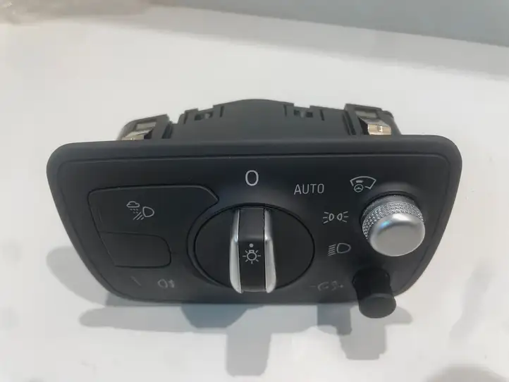 Audi A7 S7 4G (2014 - 2018) 4G0941531BG Включатель фонарей — фото 2