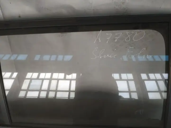 Skoda Fabia Mk2 (5J) (2007 - 2014) Стекло задней двери — фото 2