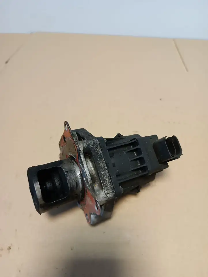 Lancia Delta (2008 - 2014)  K5T70975 Клапан EGR