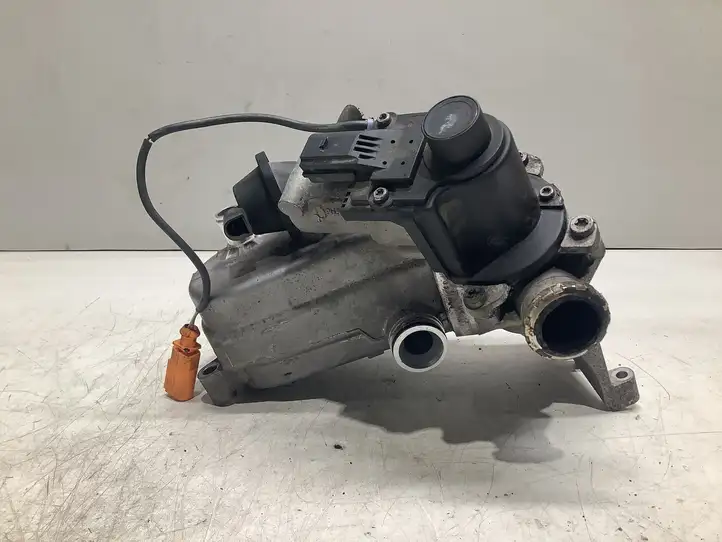 Audi A4 (2007 - 2011)  059131515R Охладитель EGR