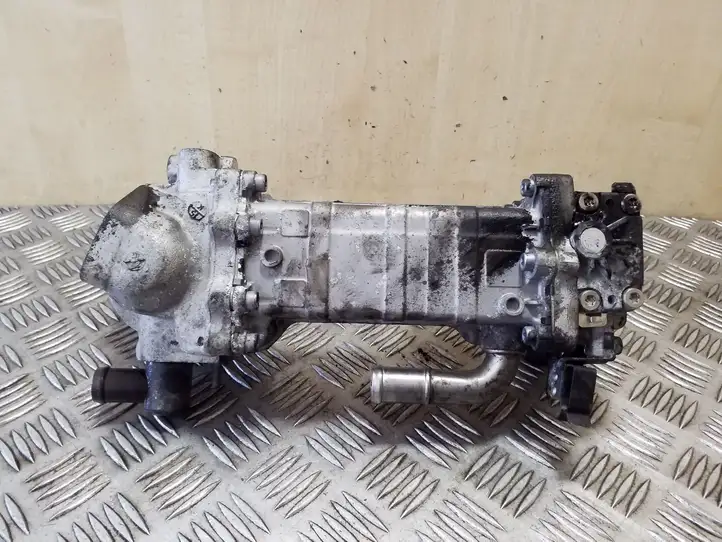 Kia Sportage (2016 - 2018) 284202A610 Охладитель клапана EGR — фото 7