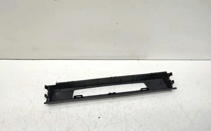 BMW X1 E84 (2009 - 2015) 9252828 Прочие детали салона — фото 2