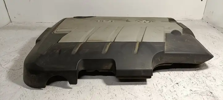 Volkswagen PASSAT B6 (2005 - 2010) 03L103925 Крышка двигателя декоративная — фото 2