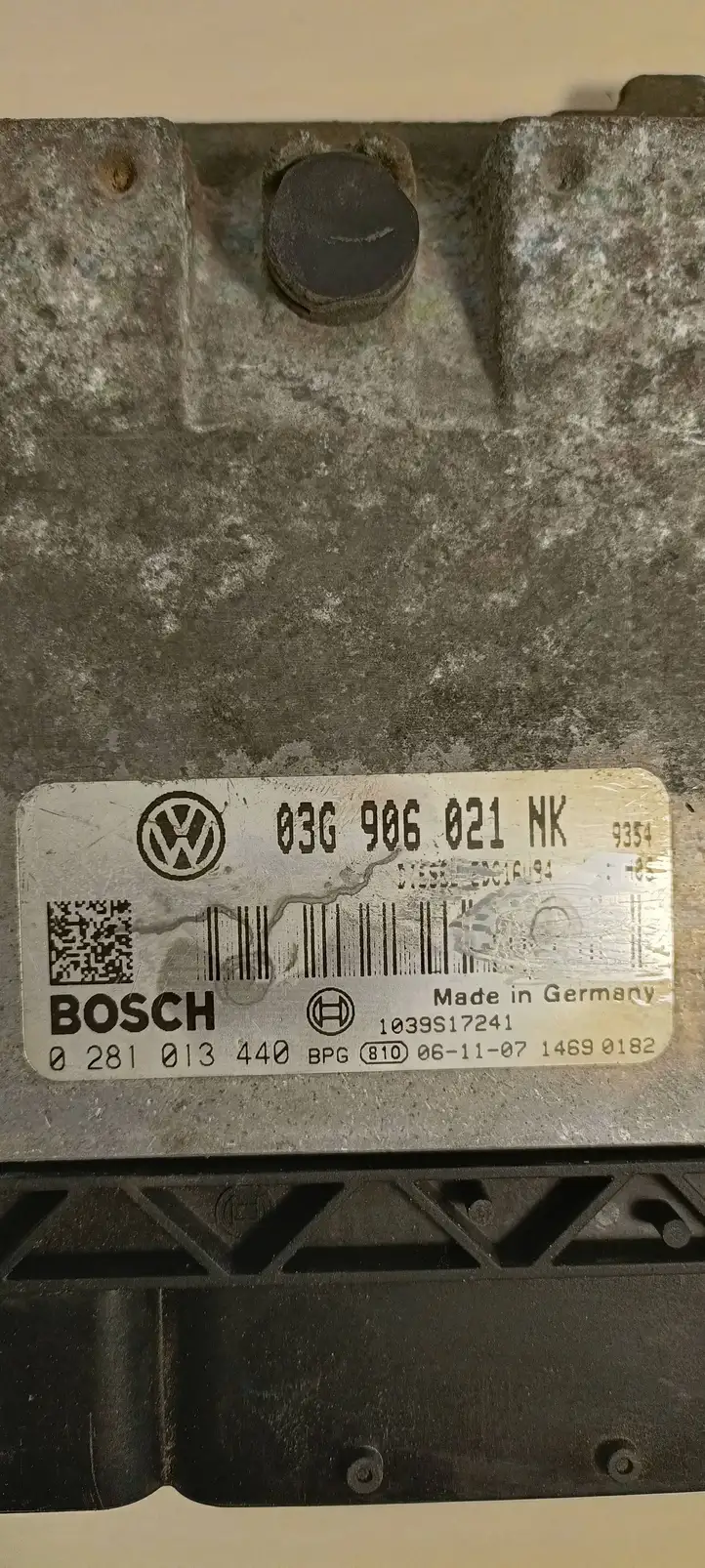 Volkswagen PASSAT B6 (2005 - 2010) 03G906021NK Блок управления двигателем (ЭБУ) — фото 4