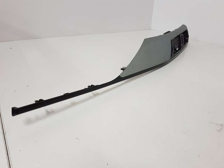 BMW 3 F30 F35 F31 (2012 - 2018)  9218552 Центральный дефлектор