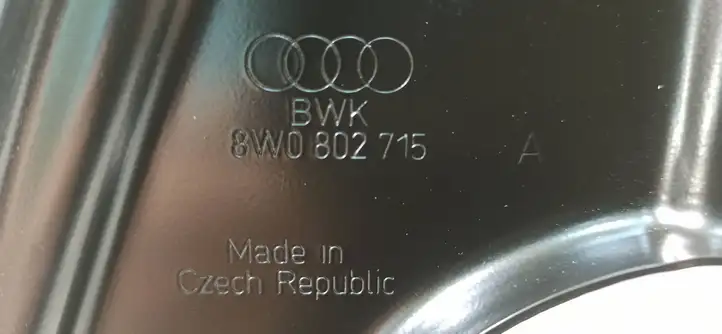Audi A4 S4 B9 (2015 - 2019) 8W0802715 Держатель (кронштейн) — фото 4