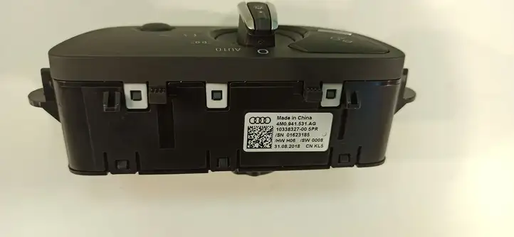 Audi Q5 SQ5 (2017 - ) 4M0941531AG Включатель фонарей — фото 2