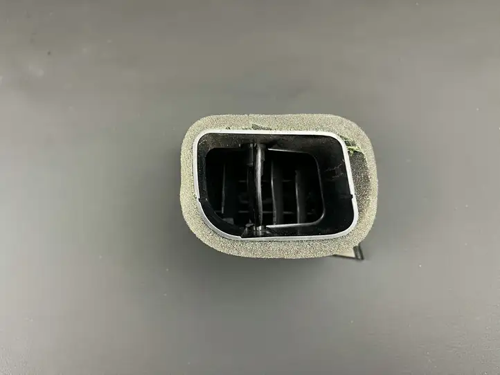 Volkswagen Golf VII (2013 - 2019) 5G1819703G Боковой воздушный дефлектор — фото 4