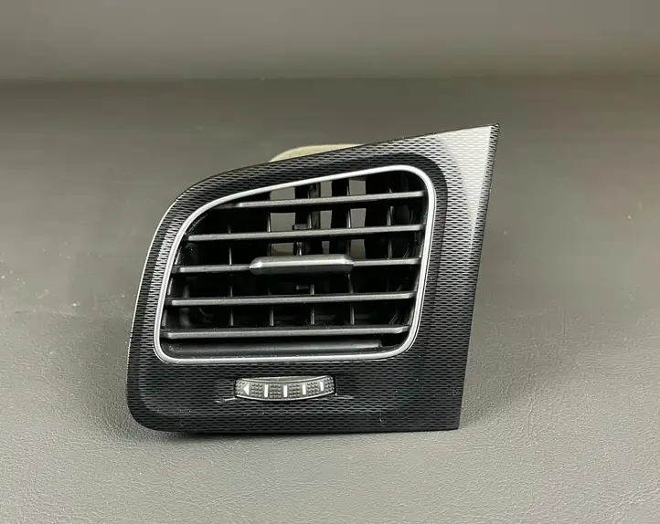 Volkswagen Golf VII (2013 - 2019) 5G1819703G Боковой воздушный дефлектор — фото 6