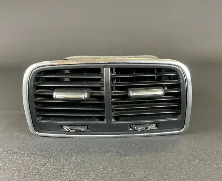 Audi A6 C7 (2011 - 2014) 4G0819203 Задний воздушный дефлектор — фото 1